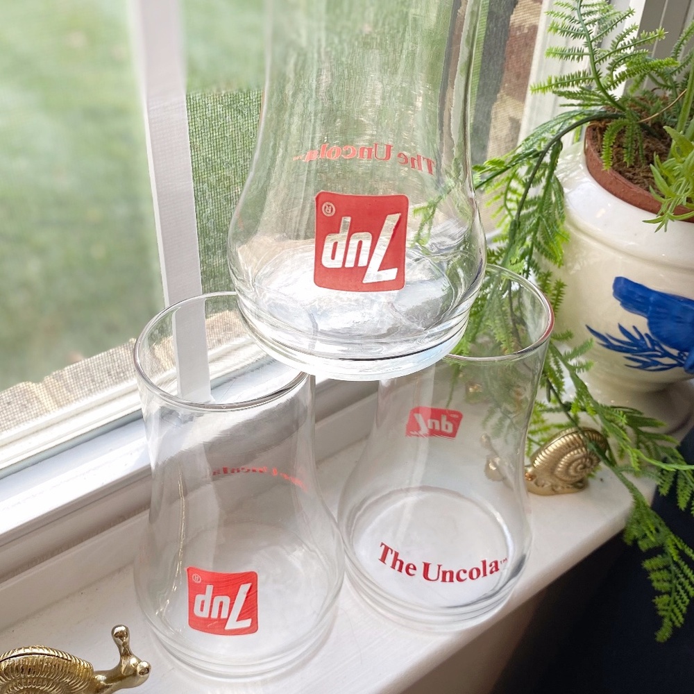Vintage 7up the Uncola Upside Down Red Logo Glasses